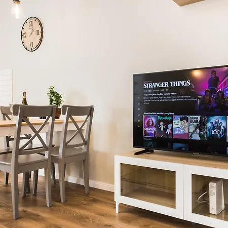 Of The Kings - Leaf Appartement