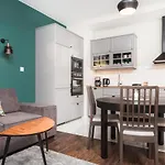 Of The Kings - Leaf Apartman *